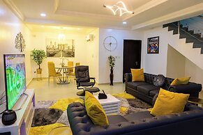 LUXE APARTMENTS