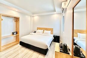 AIMI Beach Hotel