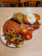 Hillsgate EXPERIENCE