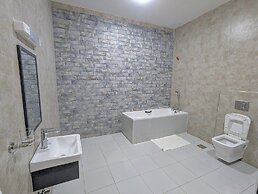 Hillsgate EXPERIENCE