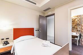 Lual Bleisure Hotel
