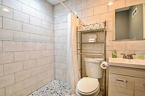 Walk to Beach Pool Sleeps 6!