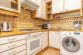 Amazing 1BR-1LR Apt. 7-Min to Stadthalle