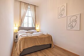 Amazing 1BR-1LR Apt. 7-Min to Stadthalle