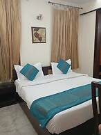 Hotel Royal India - DLF Phase 2