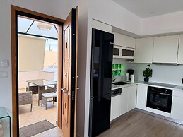 Solsalt 1min Walk to Beach 1min From Everything