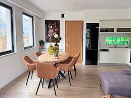 Solsalt 1min Walk to Beach 1min From Everything