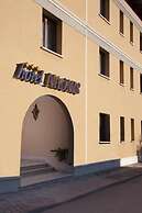 Hotel Naonis