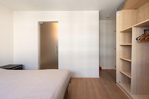 Central Flat With Sunny Terrace