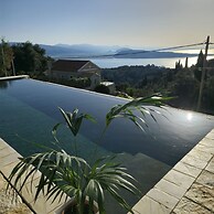 ELKORINI VILLA