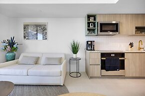 DTW Miami Luxury 1BR with Urban Views