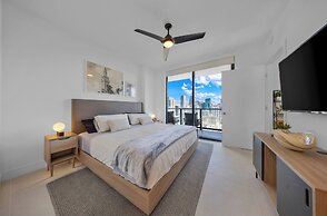 DTW Miami Luxury 1BR with Urban Views