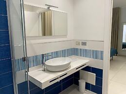 Hotel on the promenade of Stintino