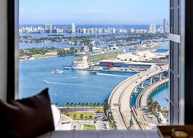 Modern DTW Miami Escape with Water Views