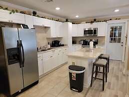 Oak Haven - Savannah Gateway