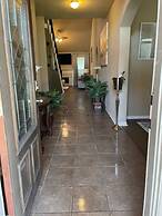 Luxury Stay - Near Houston Airport