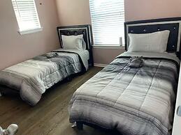 Luxury Stay - Near Houston Airport