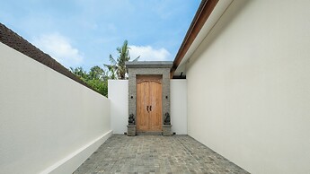 Villa Suka Sawah by Villa Finder