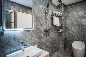 Xijiang Yunting Light Luxury Panoramic