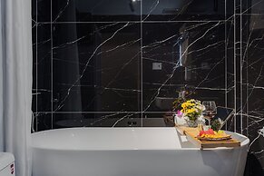 Salute Saigon Hotel and Spa