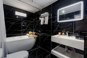 Salute Saigon Hotel and Spa