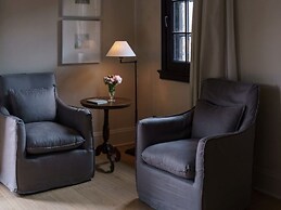 SUNYATA Resort Hotel