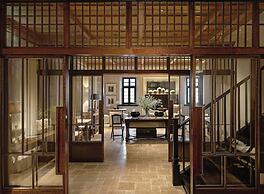 SUNYATA Resort Hotel