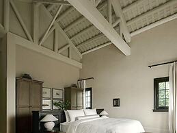 SUNYATA Resort Hotel