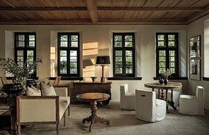 SUNYATA Resort Hotel