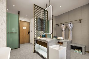 MINHO INTENATIONAL RESORT