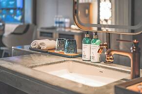 MINHO INTENATIONAL RESORT