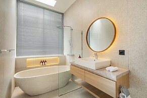 Tropical Bliss Villa 9E - 10min to Beach