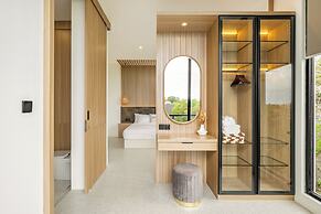 Tropical Bliss Villa 9E - 10min to Beach