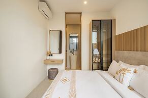 Tropical Bliss Villa 9E - 10min to Beach