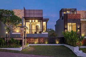 Tropical Bliss Villa 9E - 10min to Beach