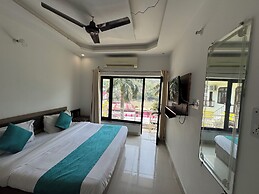 Nirvana Riverside Resort