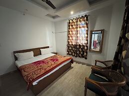 Nirvana Riverside Resort