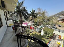 Nirvana Riverside Resort