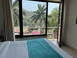 Nirvana Riverside Resort