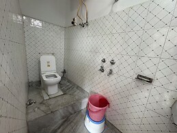 Nirvana Riverside Resort