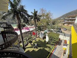 Nirvana Riverside Resort