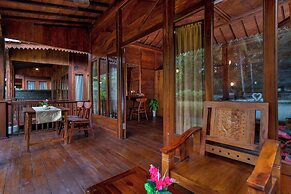 Uma Ulun Dugul by Uniquecations