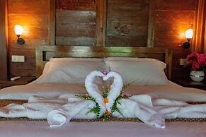 Uma Ulun Dugul by Uniquecations