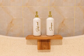 Uma Ulun Dugul by Uniquecations