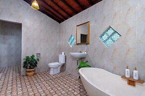 Uma Ulun Dugul by Uniquecations