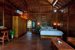 Uma Ulun Dugul by Uniquecations