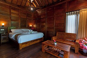 Uma Ulun Dugul by Uniquecations