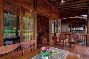 Uma Ulun Dugul by Uniquecations