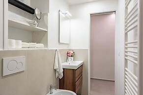 Lovely Flat In Genova Historic Center B