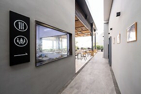 Perfect Studio at The View by Soben Home